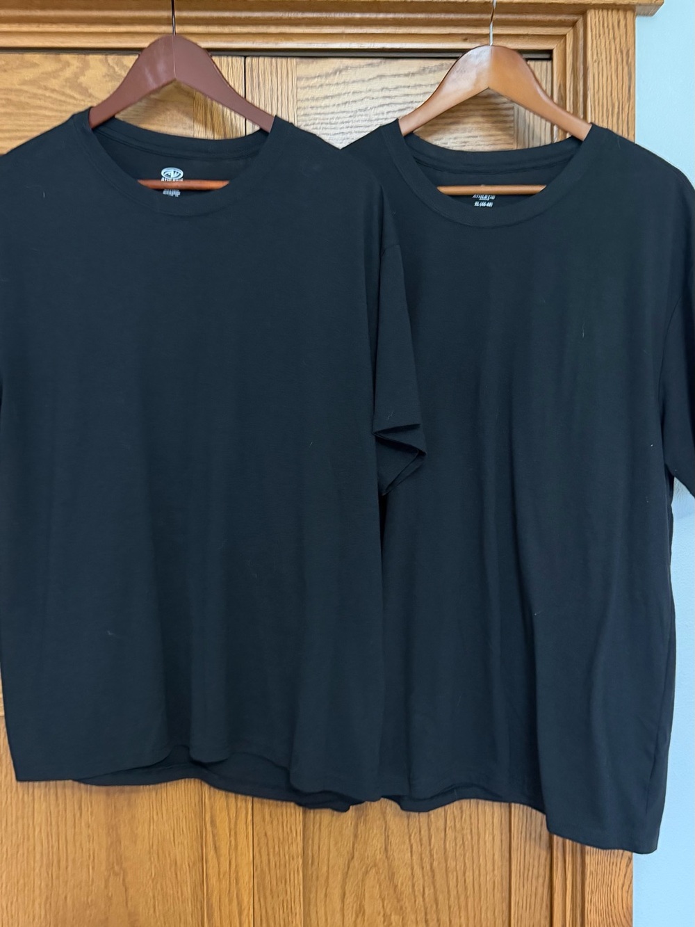 Athletic Works Black Short Sleeve Crew Neck Tee (2-Pack Look)